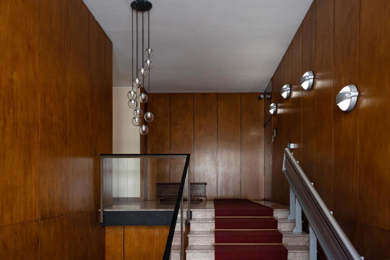 Elegante E Spazioso Quadrilocale In Porta Venezia Мілан Екстер'єр фото